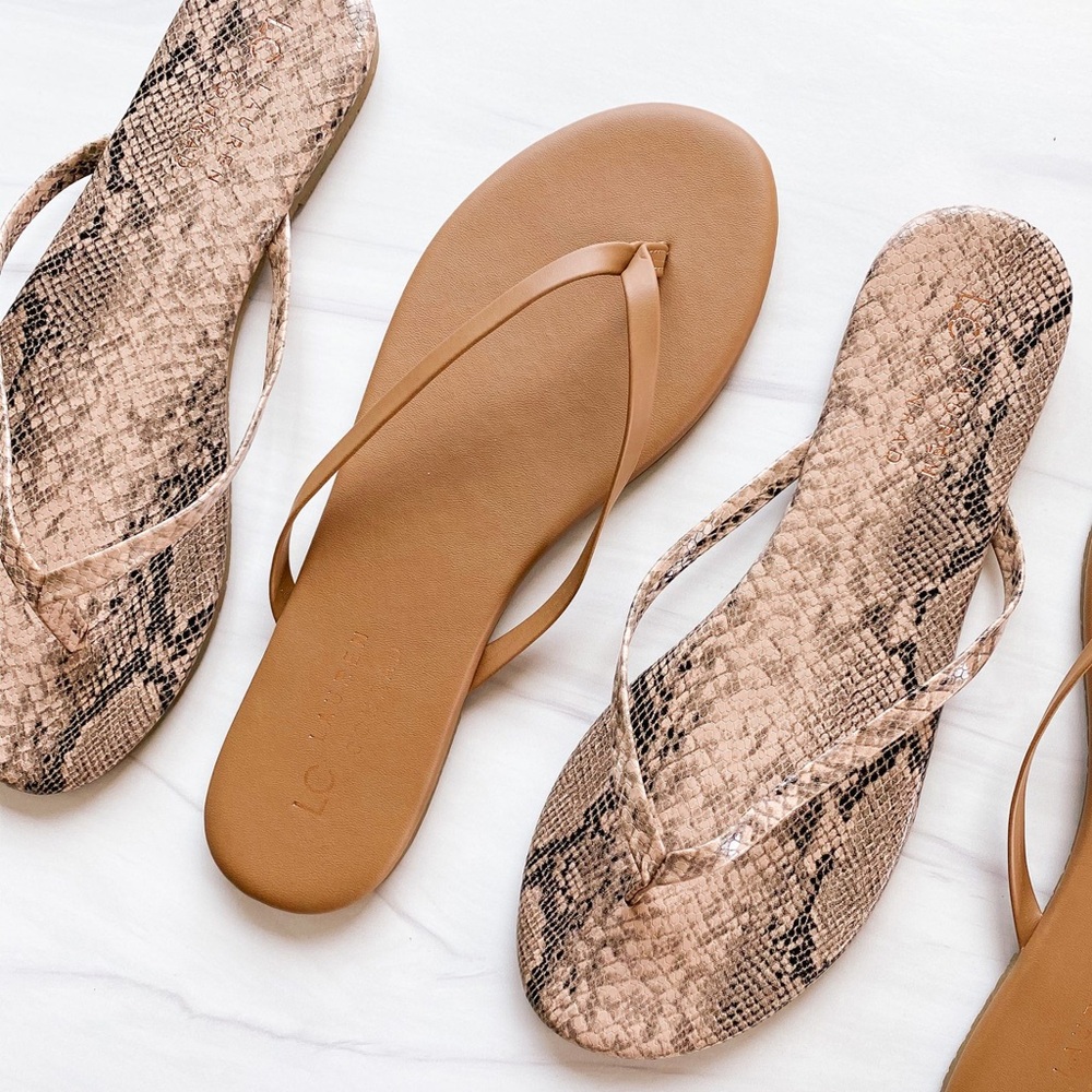 LC Lauren Conrad Snakeskin Animal Print Sandals Flip Flops